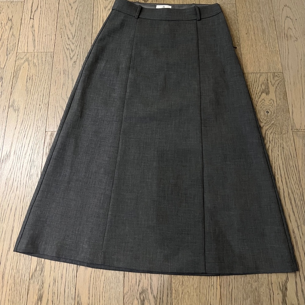 Aritzia Babaton Podium Skirt